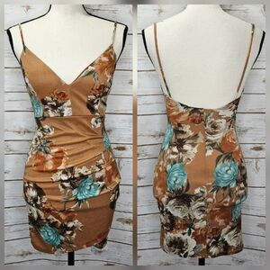 Windsor Floral Party Dress Size Small